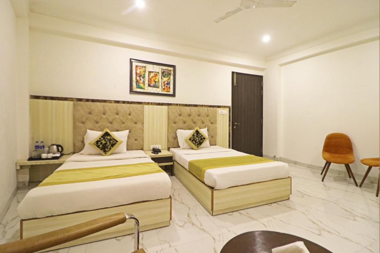 Hotel Almora Near Delhi Airport New Delhi Eksteriør bilde