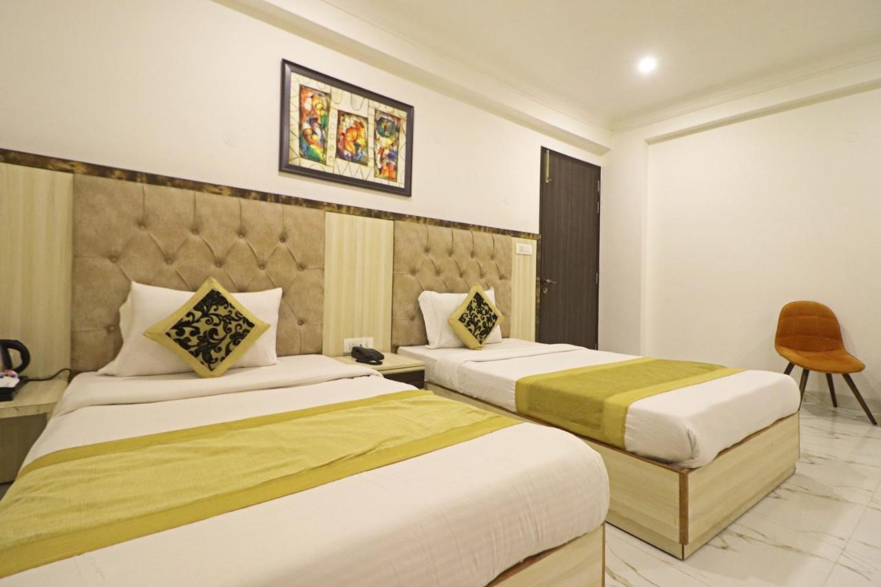 Hotel Almora Near Delhi Airport New Delhi Eksteriør bilde