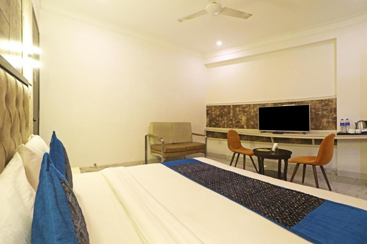 Hotel Almora Near Delhi Airport New Delhi Eksteriør bilde