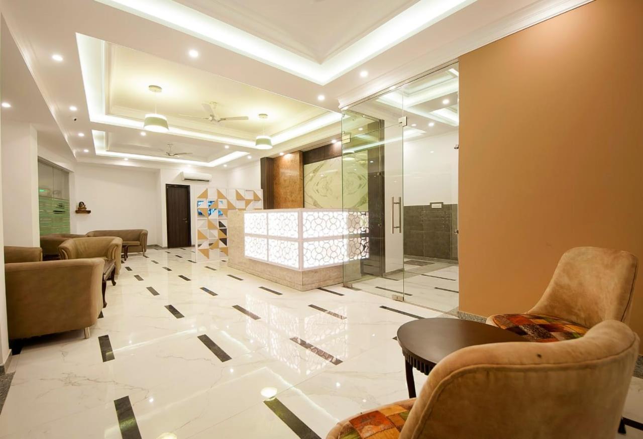 Hotel Almora Near Delhi Airport New Delhi Eksteriør bilde